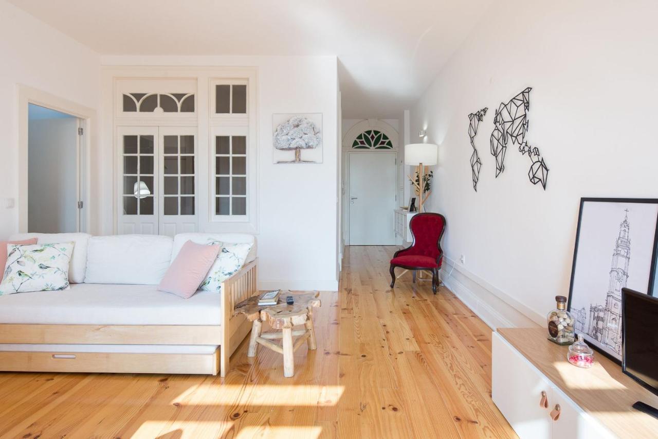 Lovelystay - Martires Boutique Flat Порто Екстериор снимка