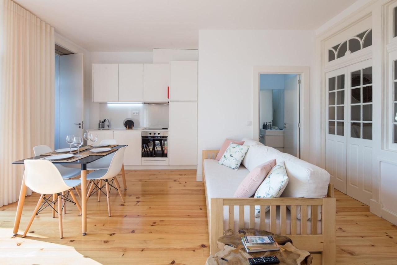 Lovelystay - Martires Boutique Flat Порто Екстериор снимка